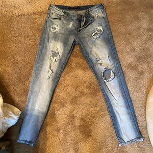 Distressed Skinny Crop Jeans